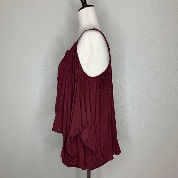 Sans Souci Boho Burgundy Cold Shoulder Tassels Bell Sleeves Top - Picture 6 of 11